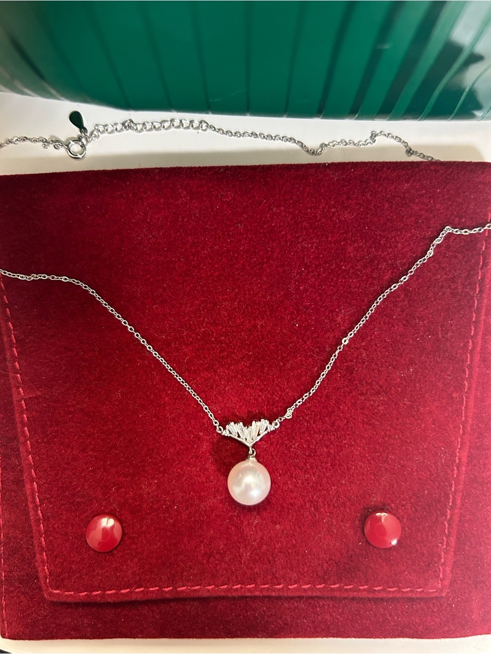 Fresh water Pearl pendant necklace, Sterling silver chain